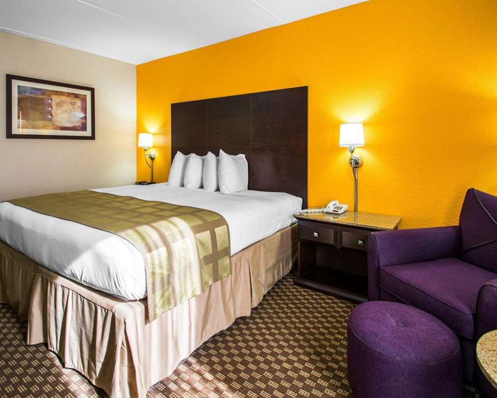 Quality Inn & Suites Tallahassee Ruang foto